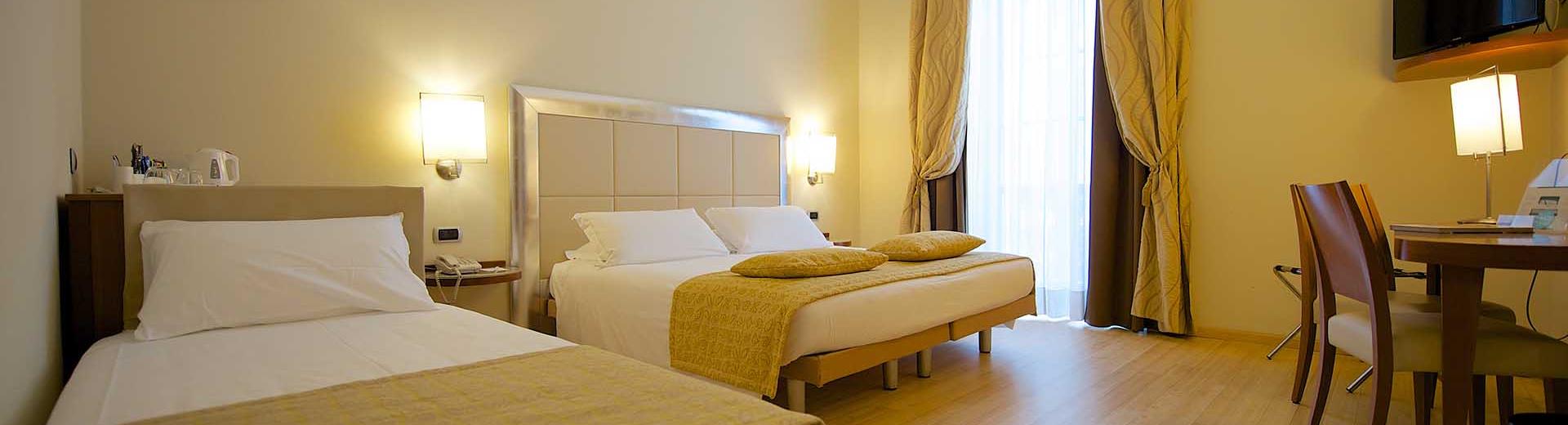 Book your 4 star hotel in Turin near the Porta Nuova station