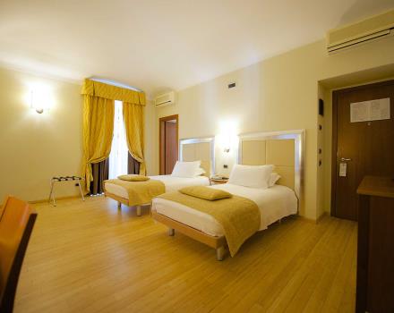 Book your 4 star hotel in Turin near the Porta Nuova station