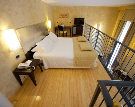 Book your 4 star hotel in Turin near the Porta Nuova station